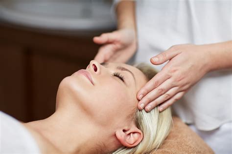 7 Ways That Craniosacral Therapy Has Helped My Clients Feel Better